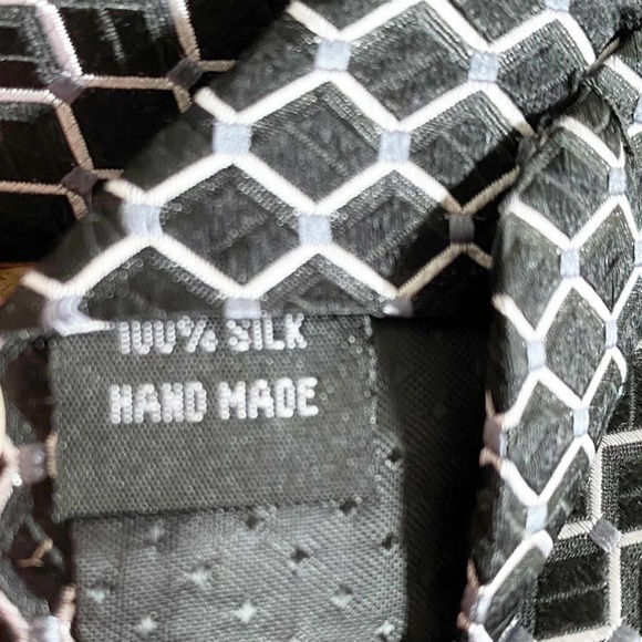 Insignia by Martin Wang Black and Gray Geometric Print Tie - Picture 6 of 6